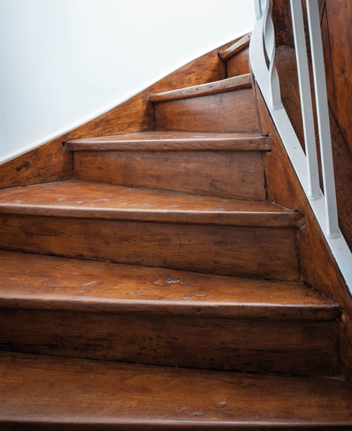 Renovierung einer alten Holztreppe